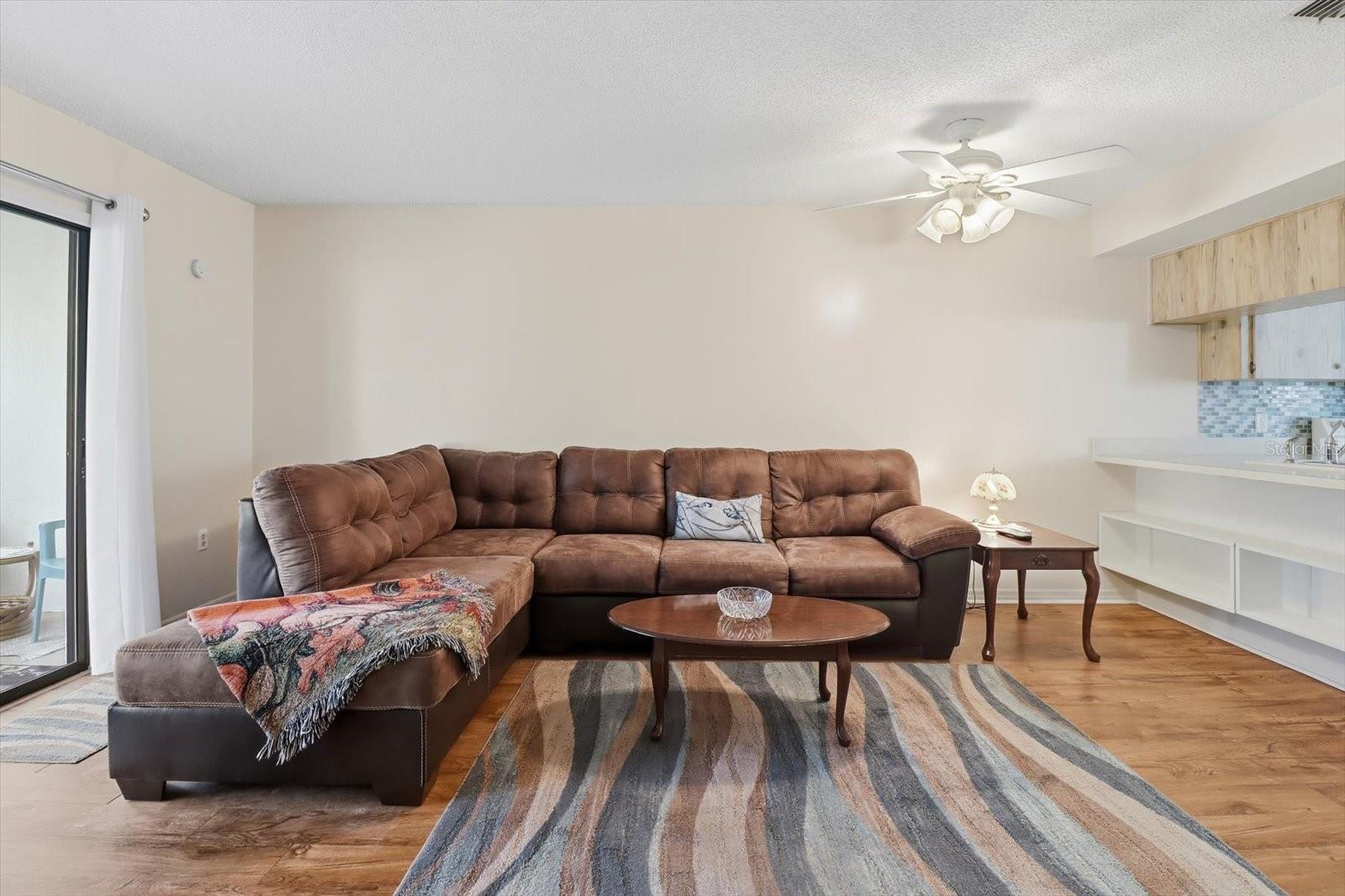 OM718251 Property Photo