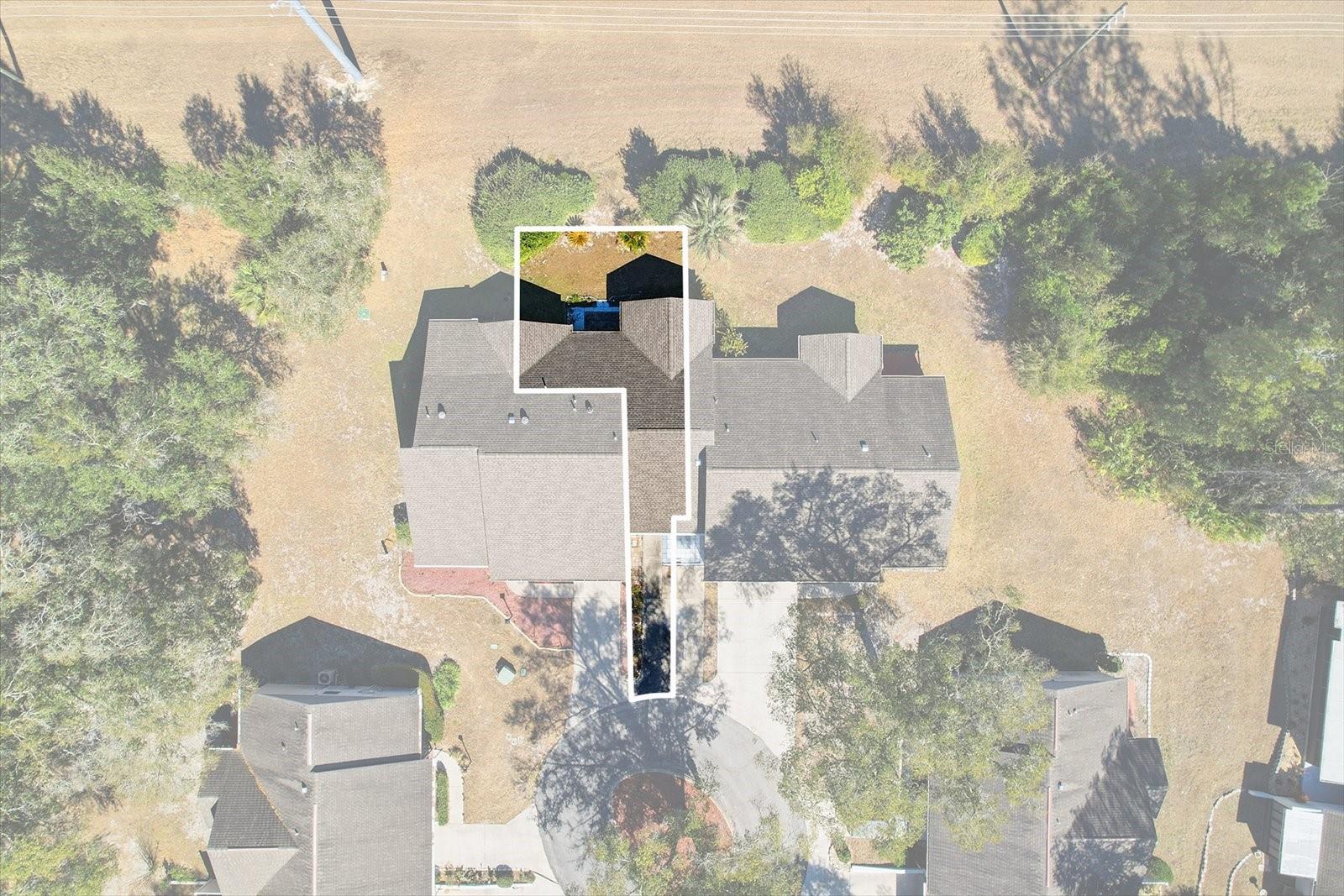 OM718251 Property Photo