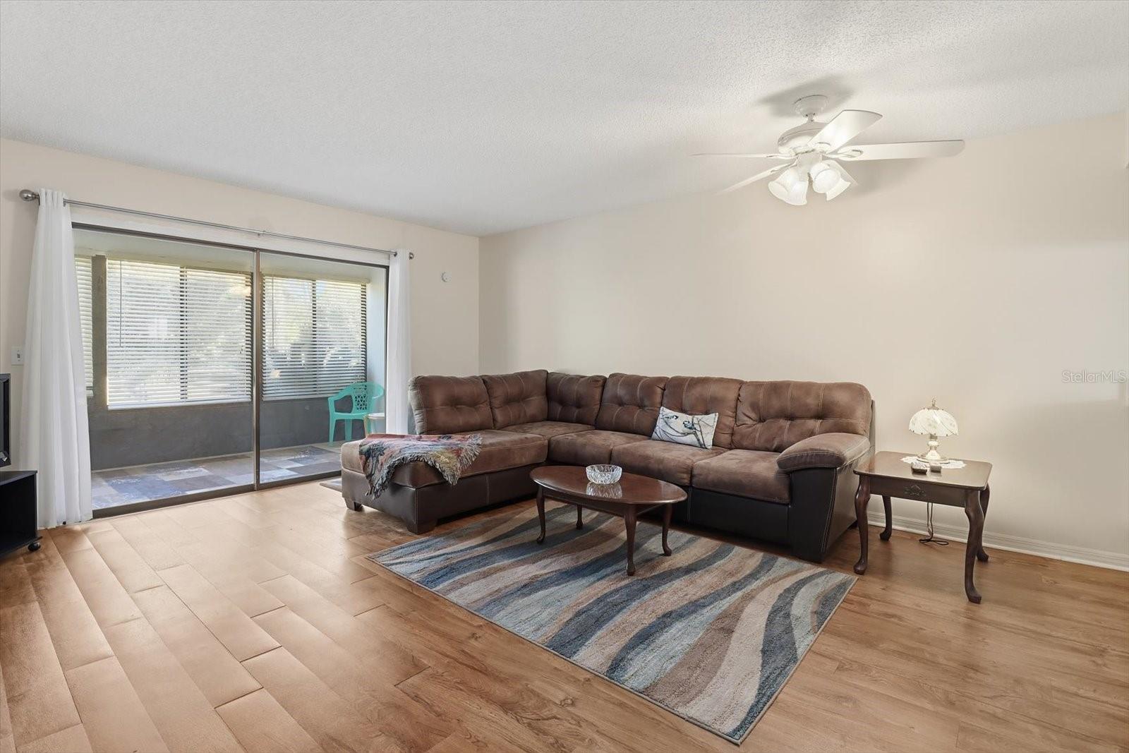 OM718251 Property Photo