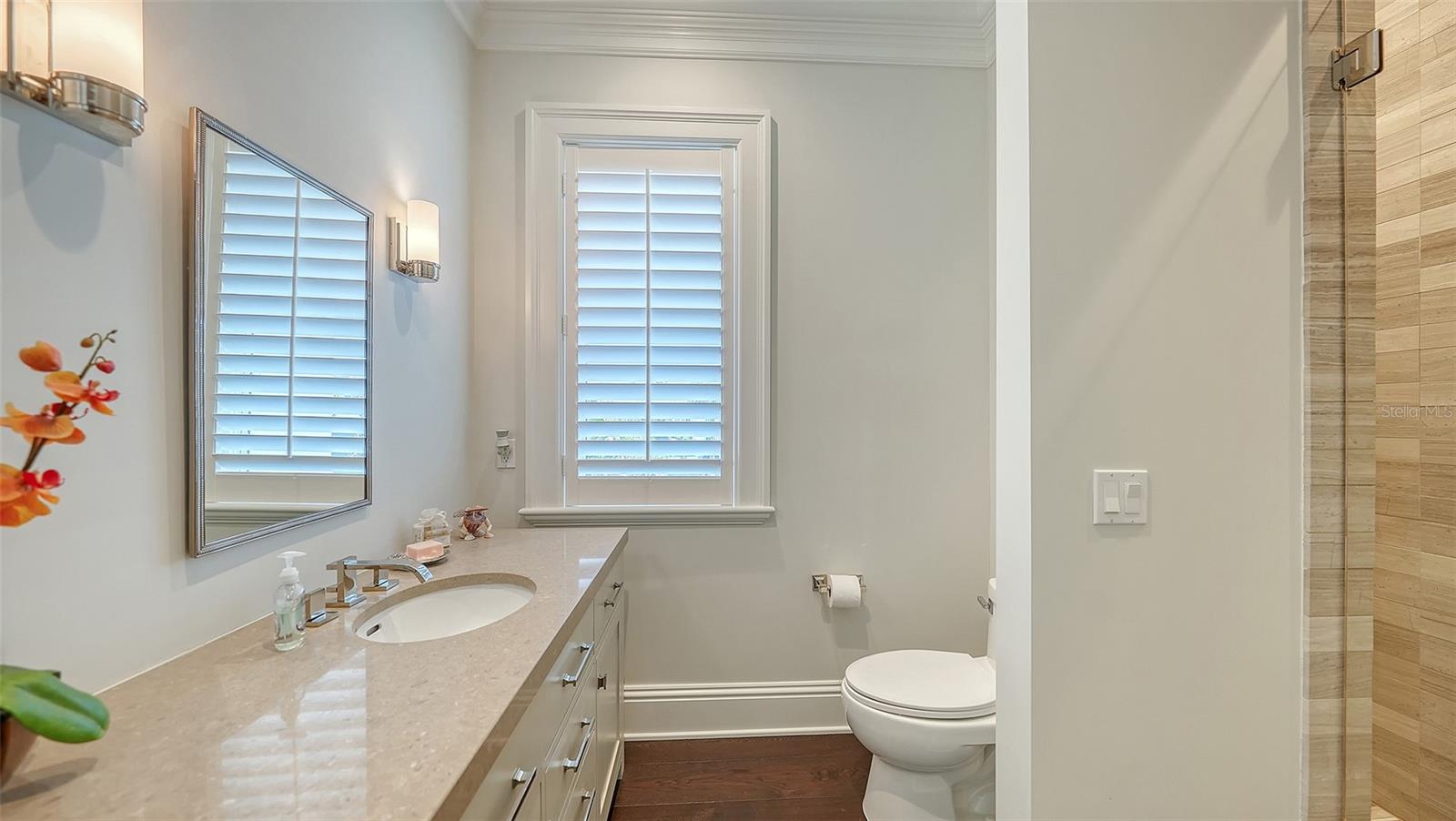 A4681528 Property Photo