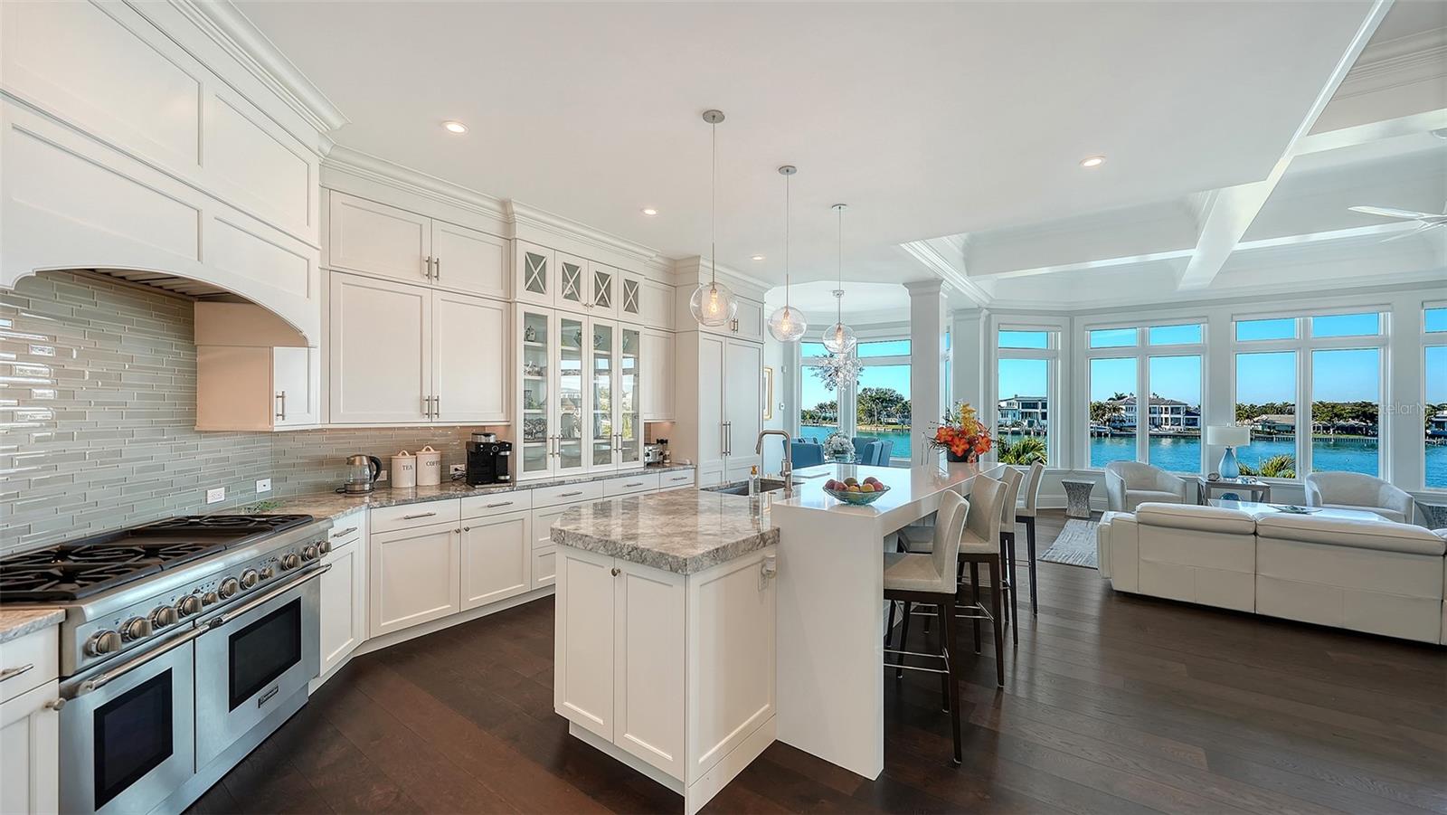 A4681528 Property Photo