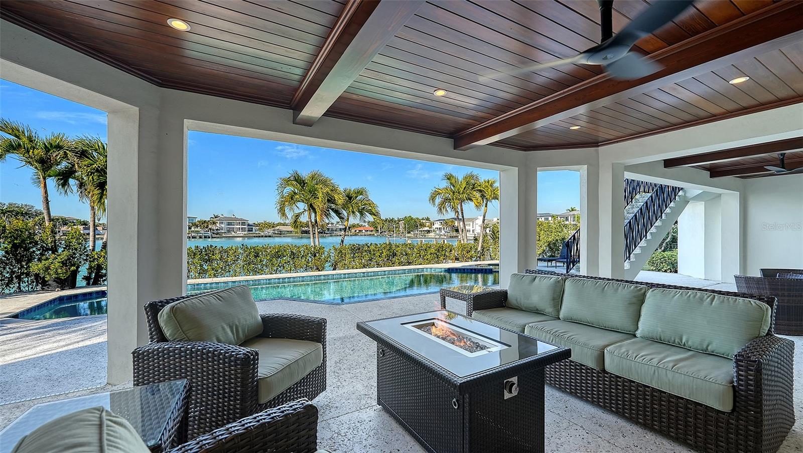 A4681528 Property Photo