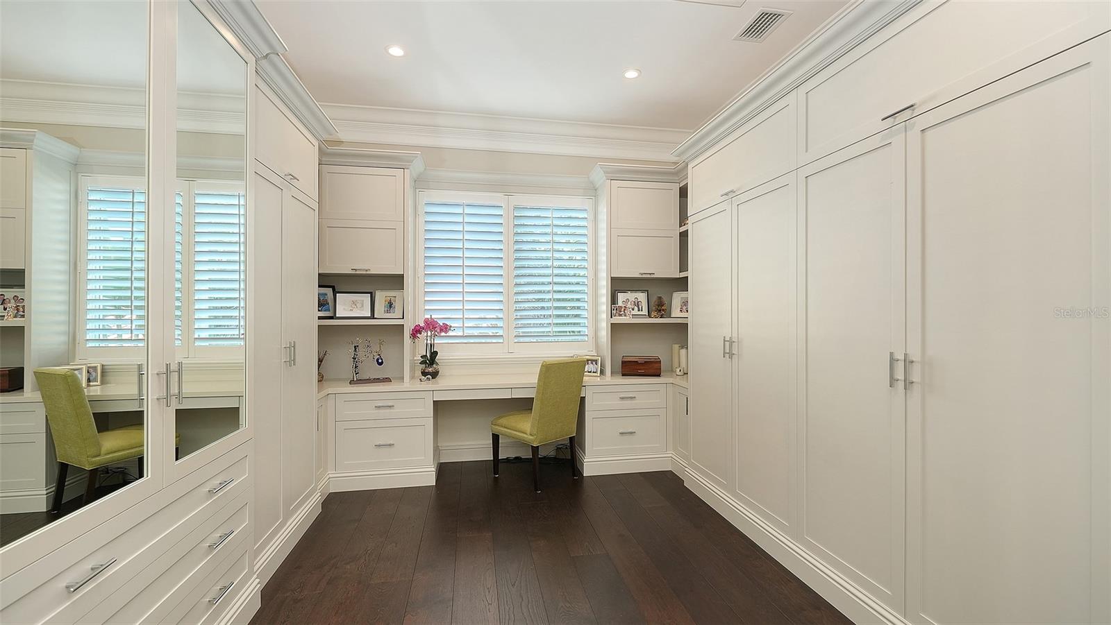 A4681528 Property Photo