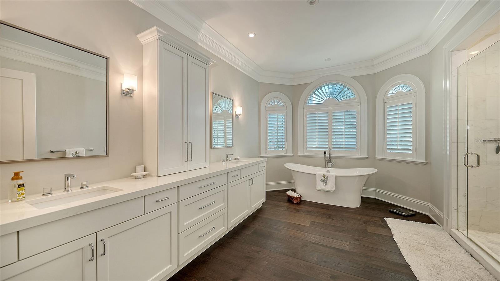 A4681528 Property Photo