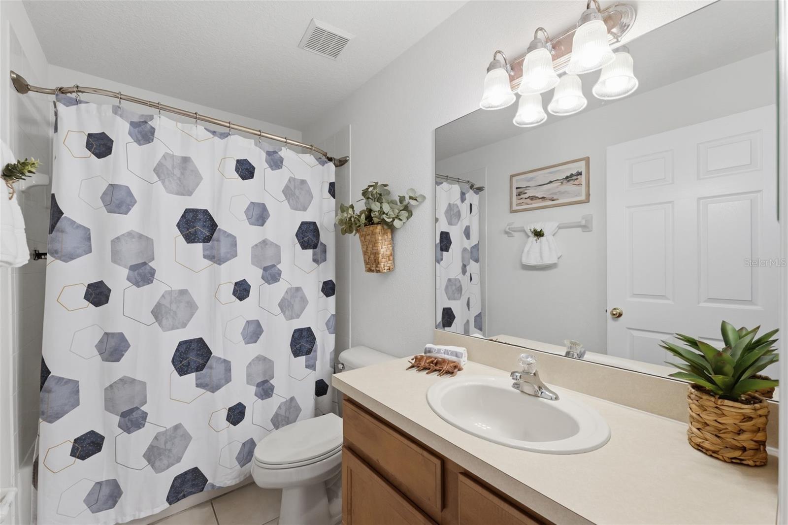6039 DESERT PEACE AVE, LAND O LAKES, FL, 34639