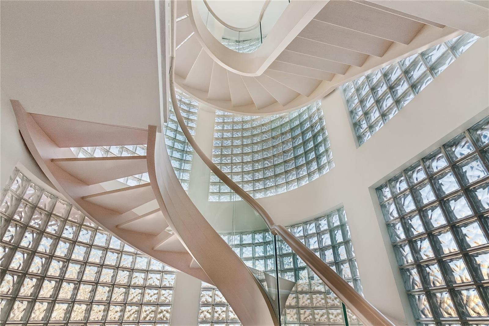 A4681541 Property Photo