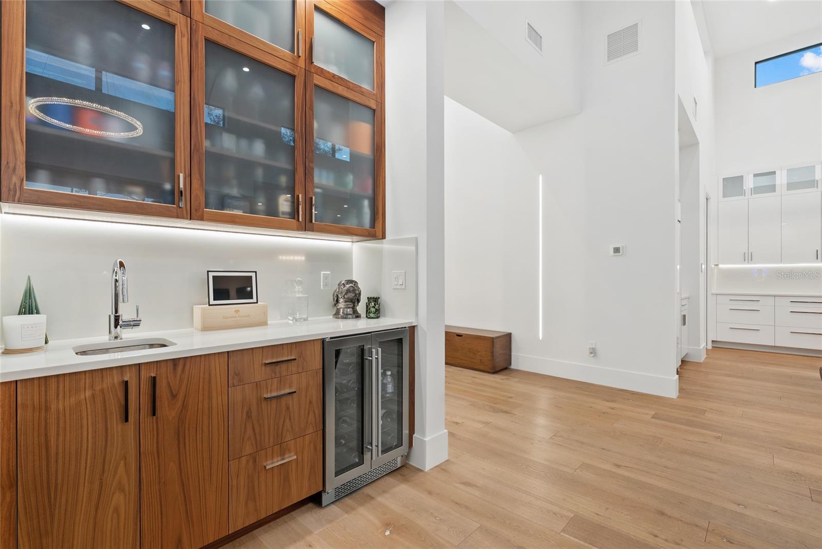 A4681551 Property Photo