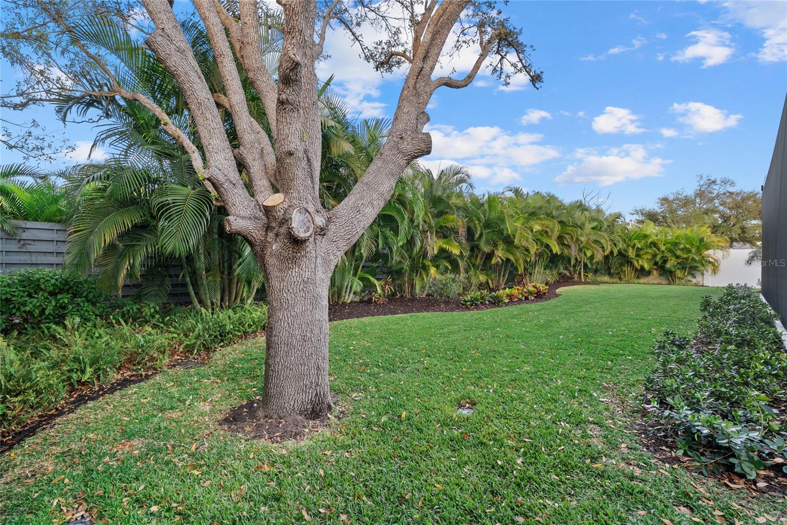 A4681551 Property Photo