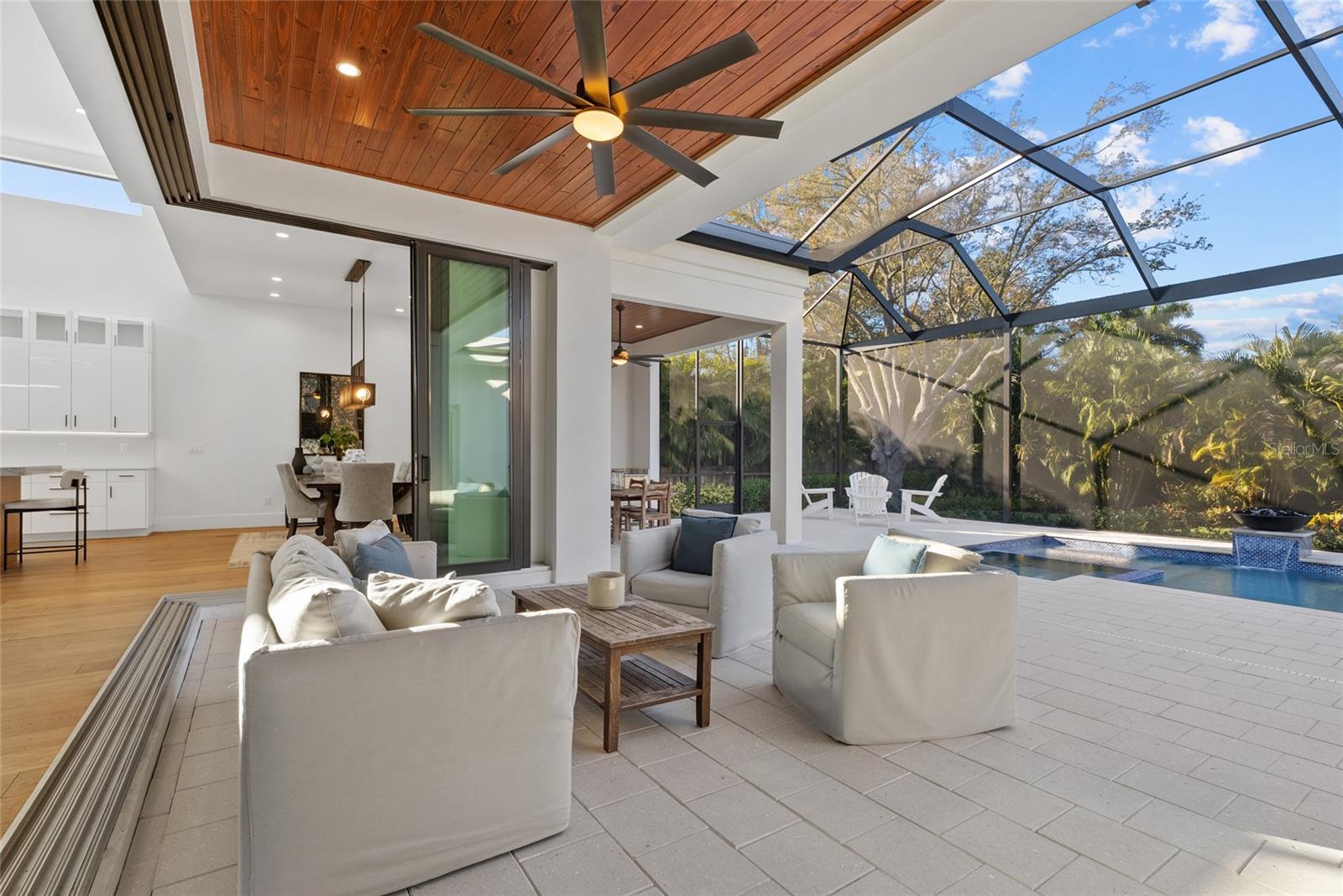 A4681551 Property Photo