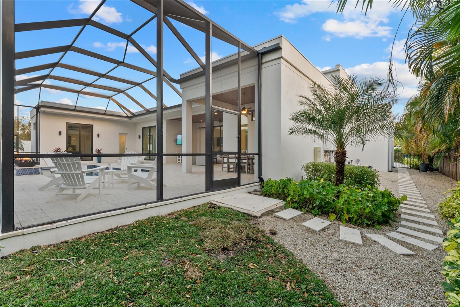 A4681551 Property Photo