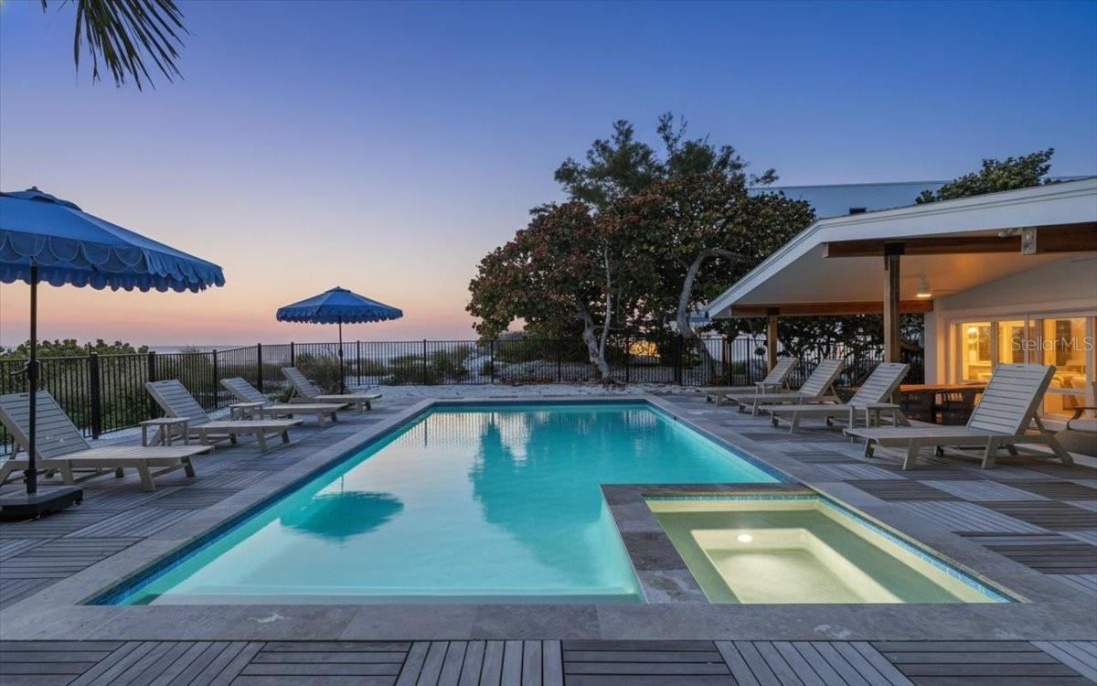 A4681558 Property Photo