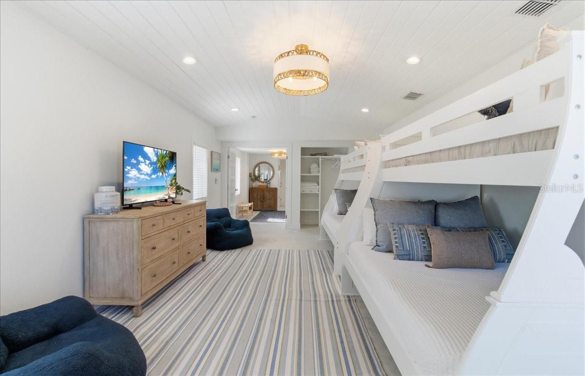 A4681558 Property Photo