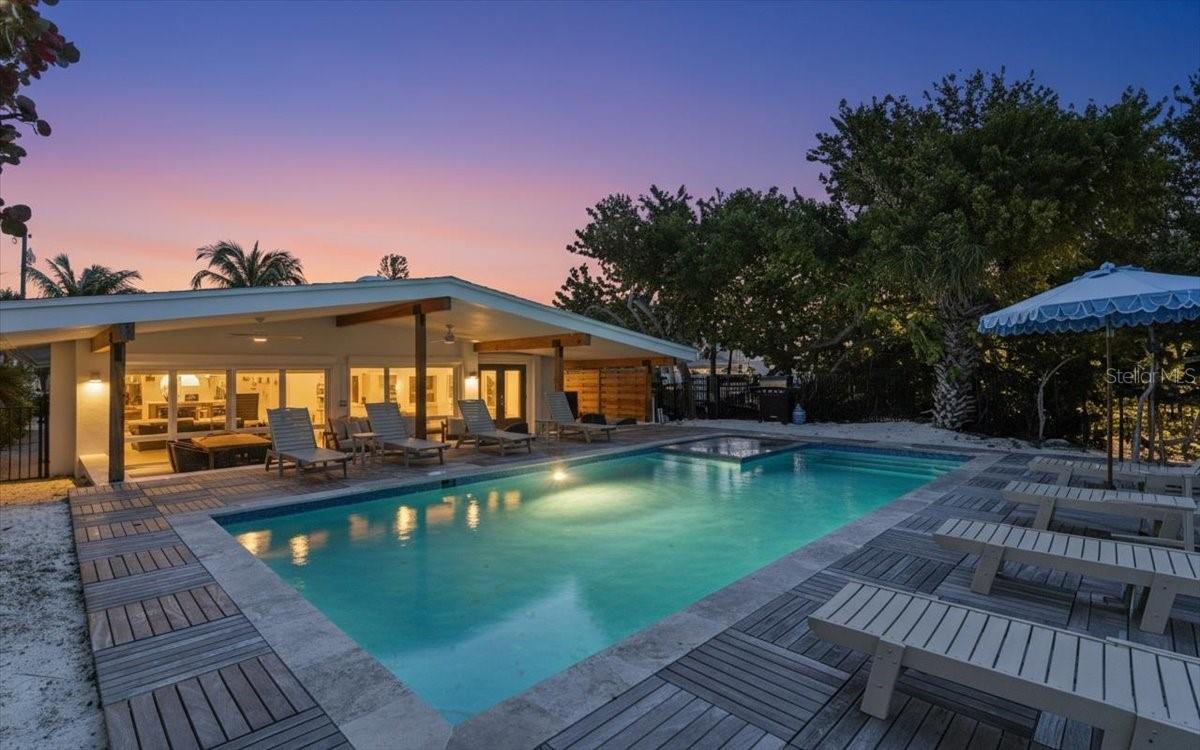 A4681558 Property Photo