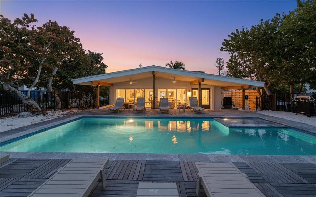 A4681558 Property Photo