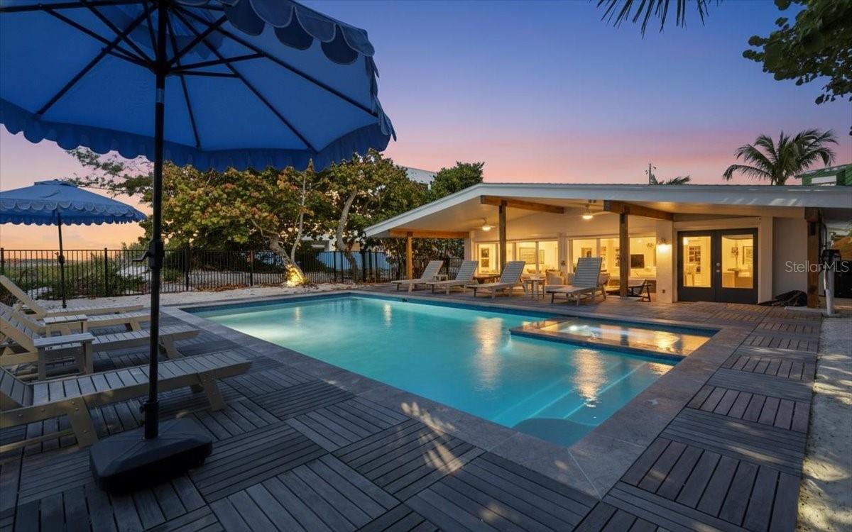 A4681558 Property Photo