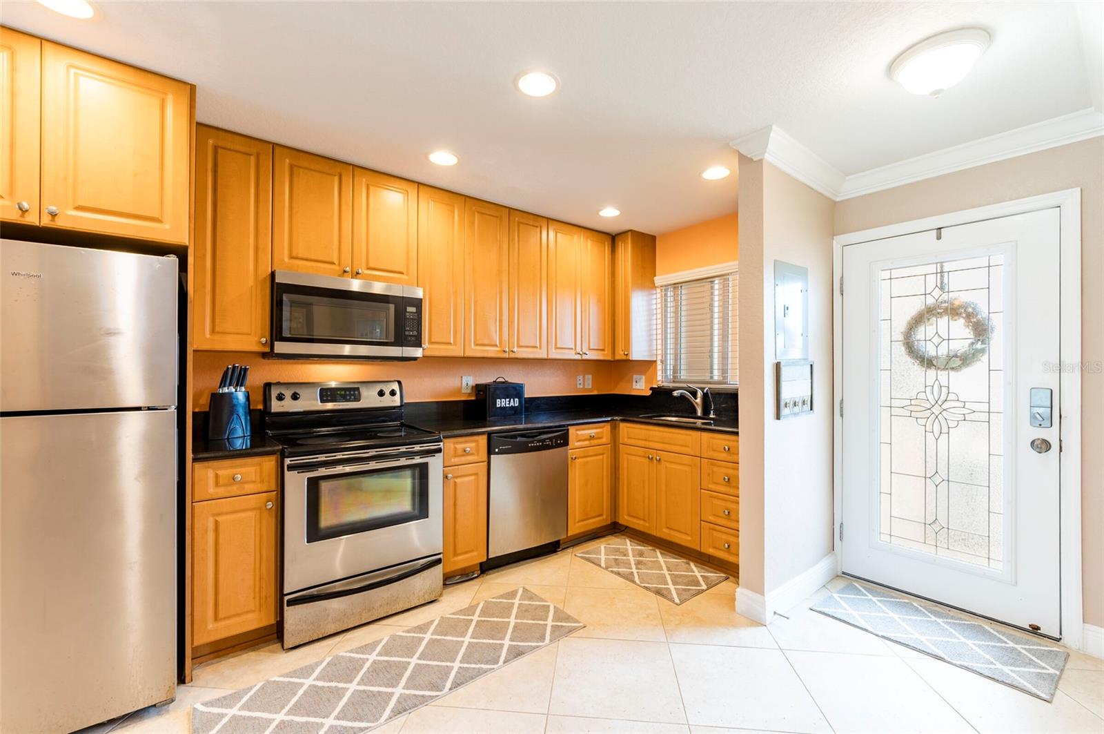 11605 3RD ST E #207, TREASURE ISLAND, FL, 33706