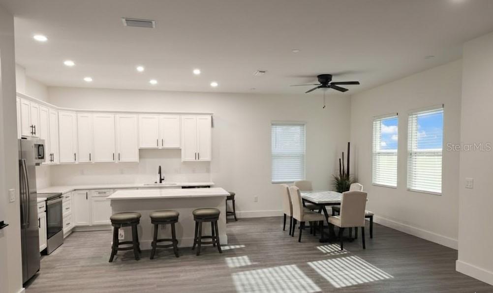 Parts of photo are AI generated