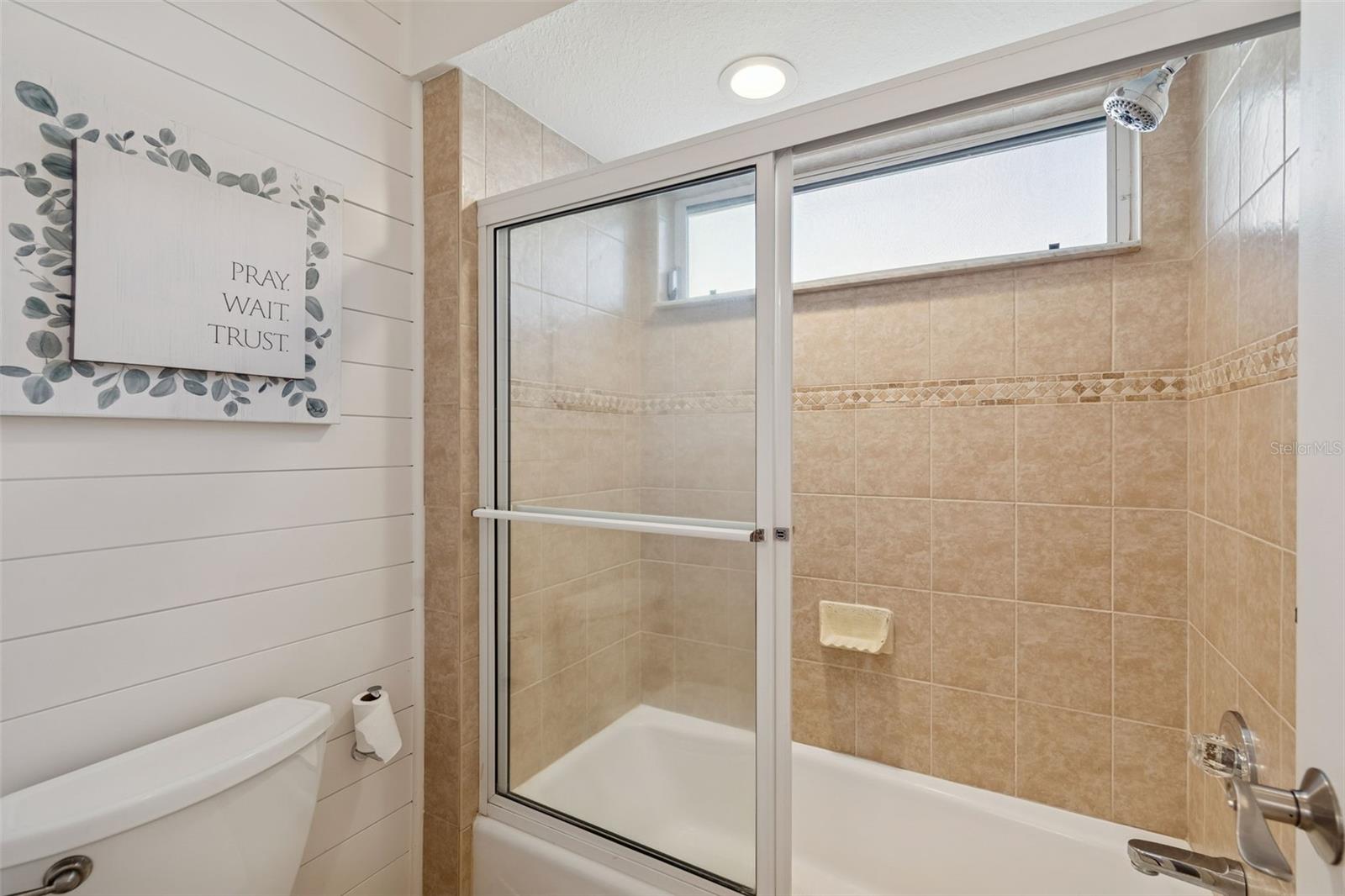 Separate Sower Bath Combo In Jack And Jill Bath