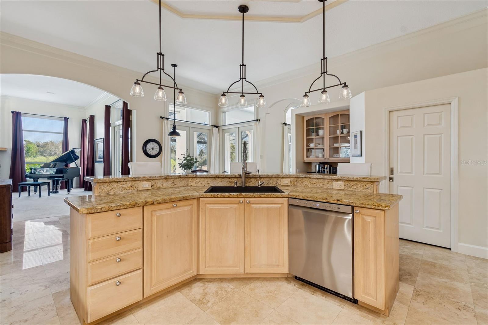 Kitchen has Walk-In Pantry