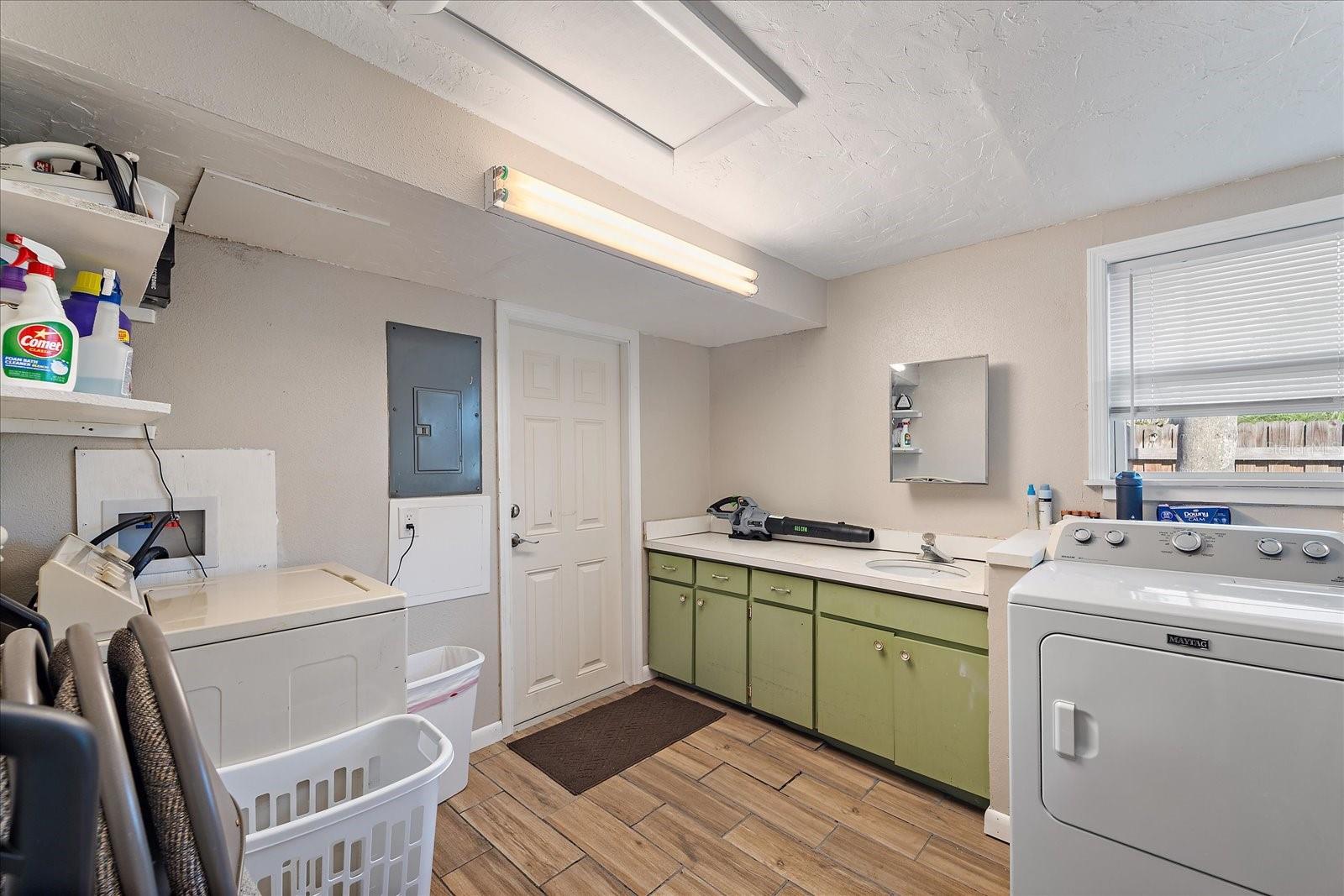 A4681601 Property Photo