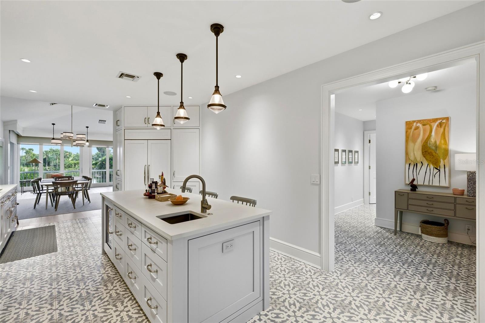 D6146048 Property Photo