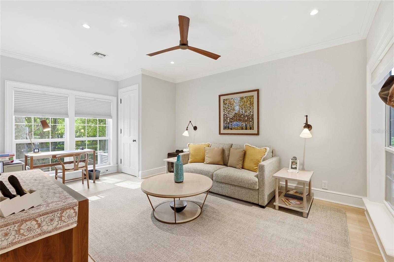 D6146048 Property Photo