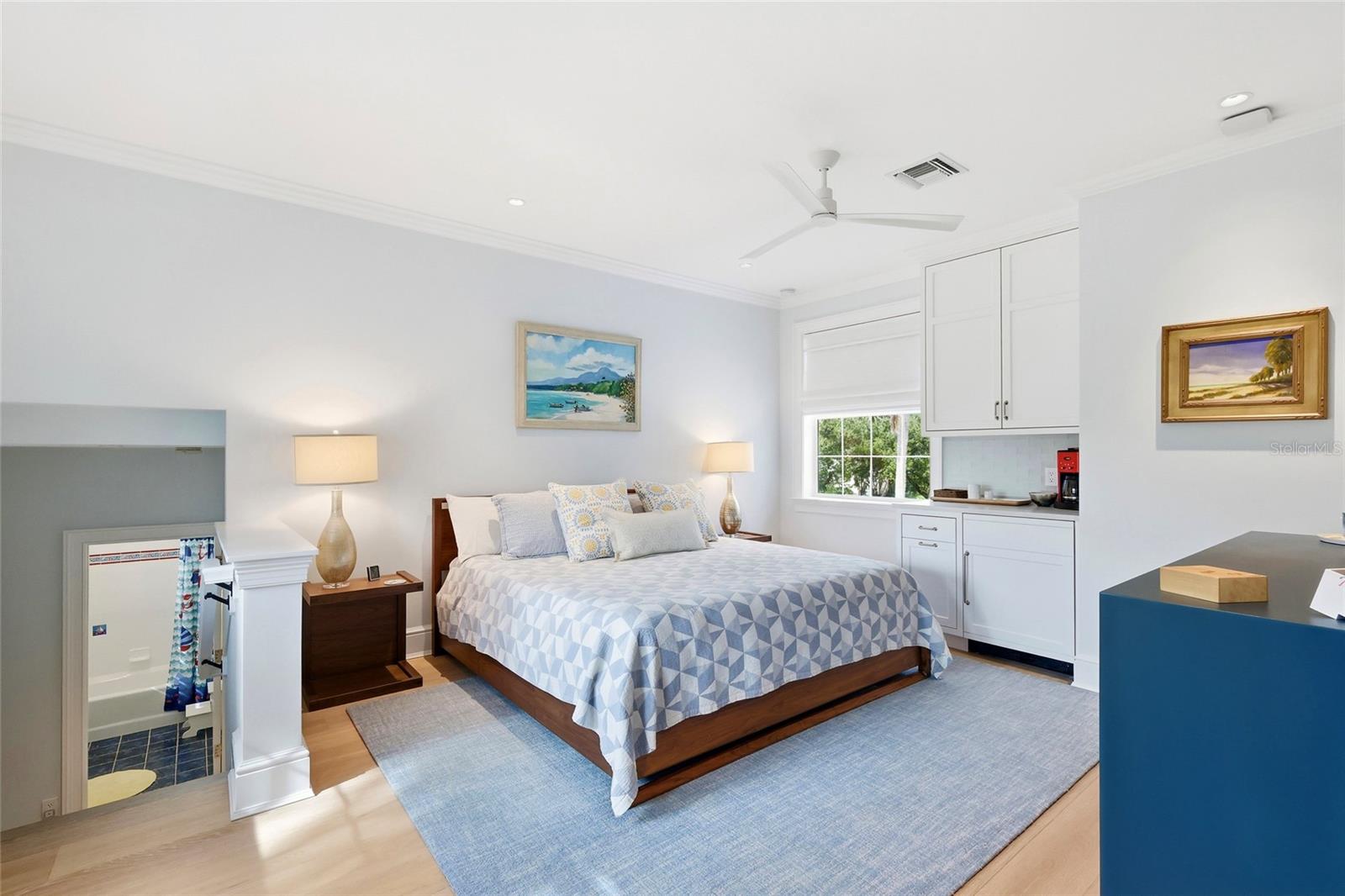 D6146048 Property Photo