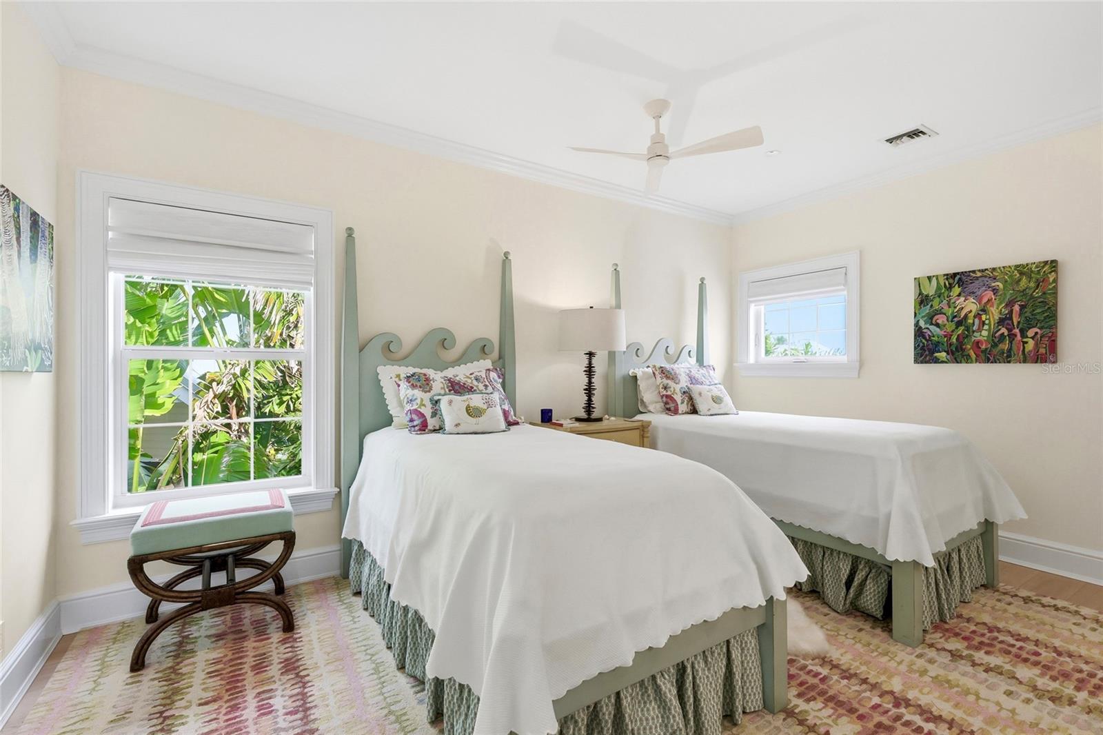 D6146048 Property Photo