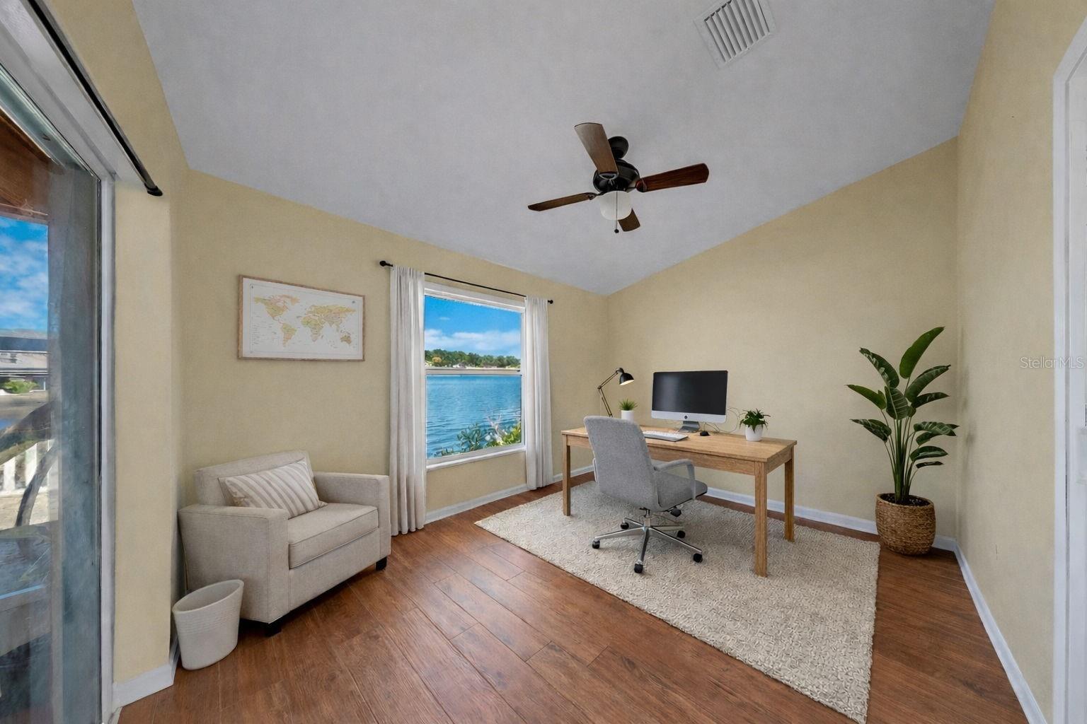 Virtual Staging - Office/Den