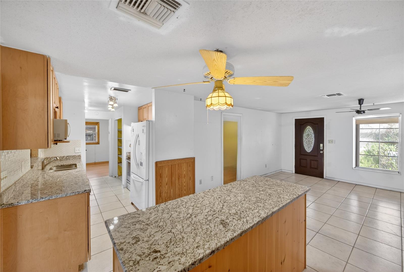 518 LAVON DR, ALTAMONTE SPRINGS, FL, 32701