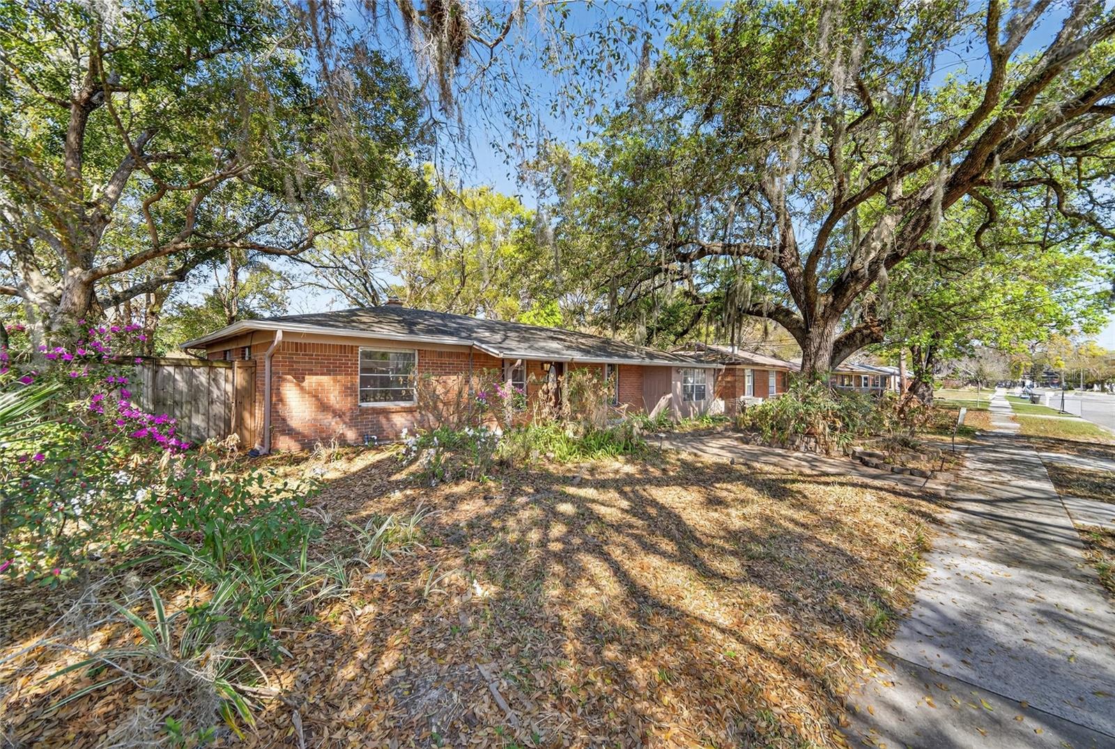 518 LAVON DR, ALTAMONTE SPRINGS, FL, 32701
