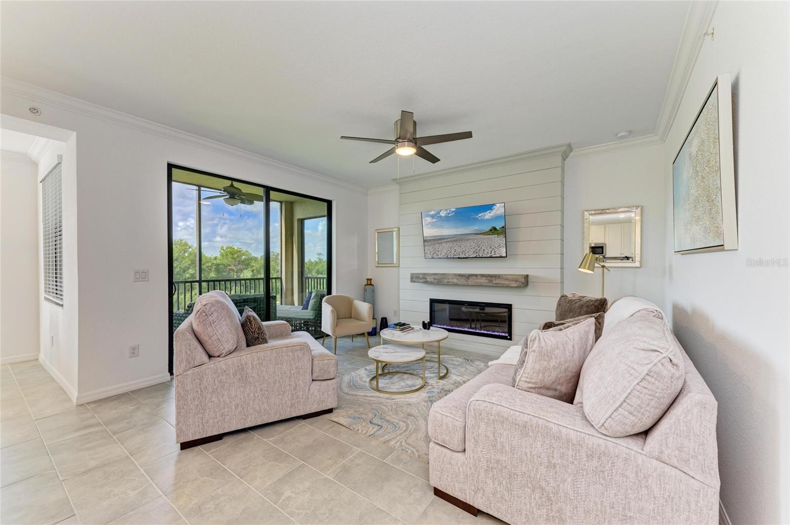 18114 GAWTHROP DR #306, BRADENTON, FL, 34211