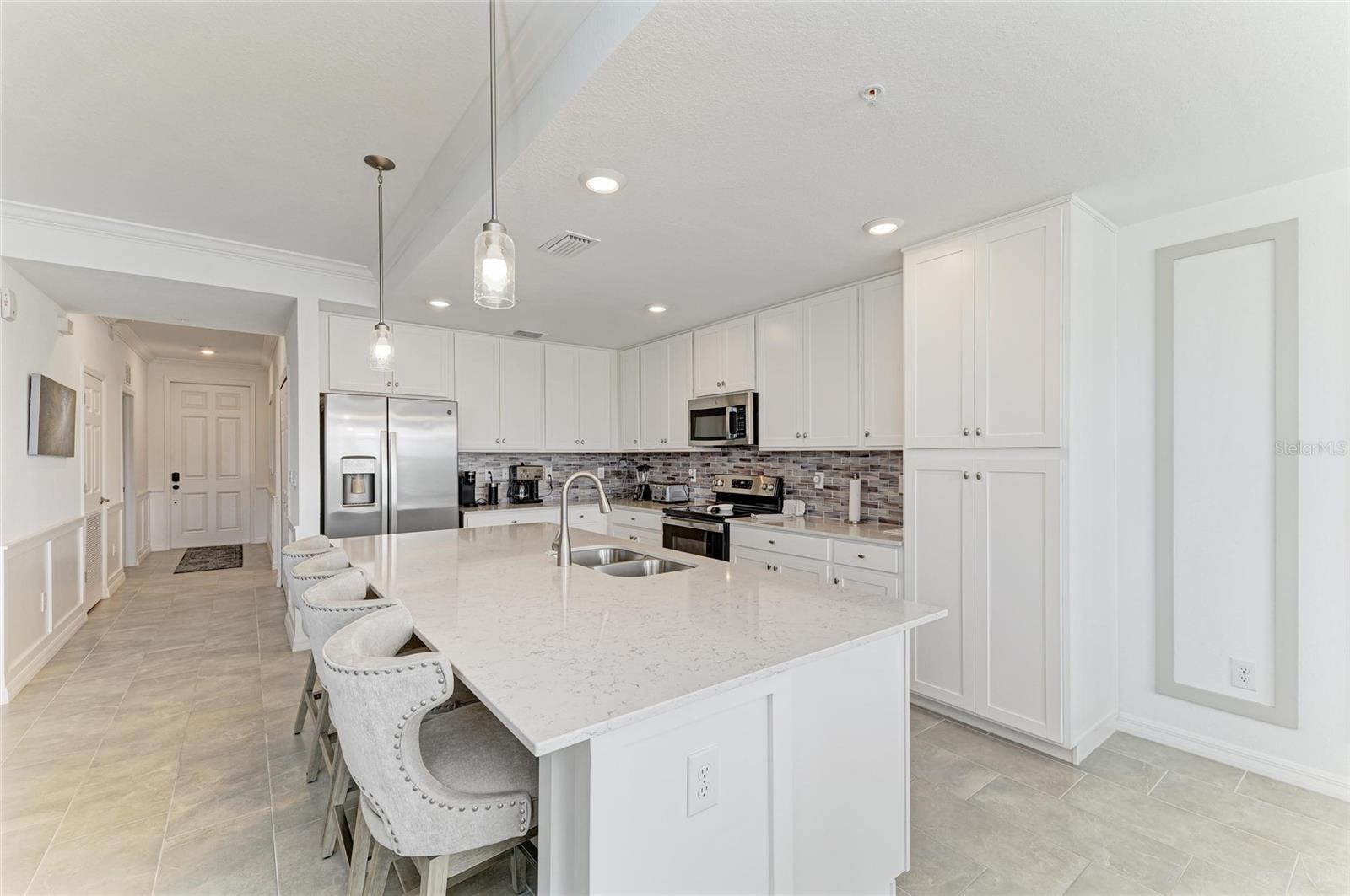 18114 GAWTHROP DR #306, BRADENTON, FL, 34211