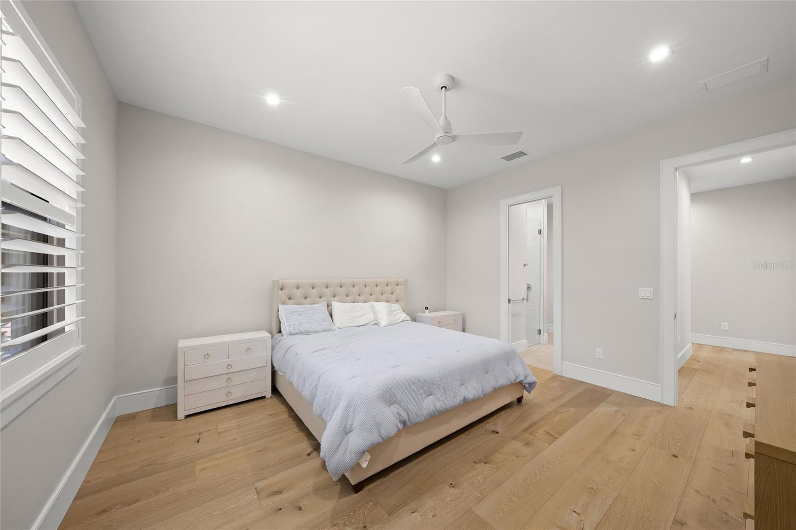 A4681620 Property Photo