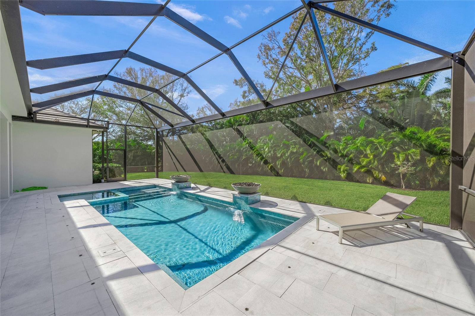 A4681620 Property Photo