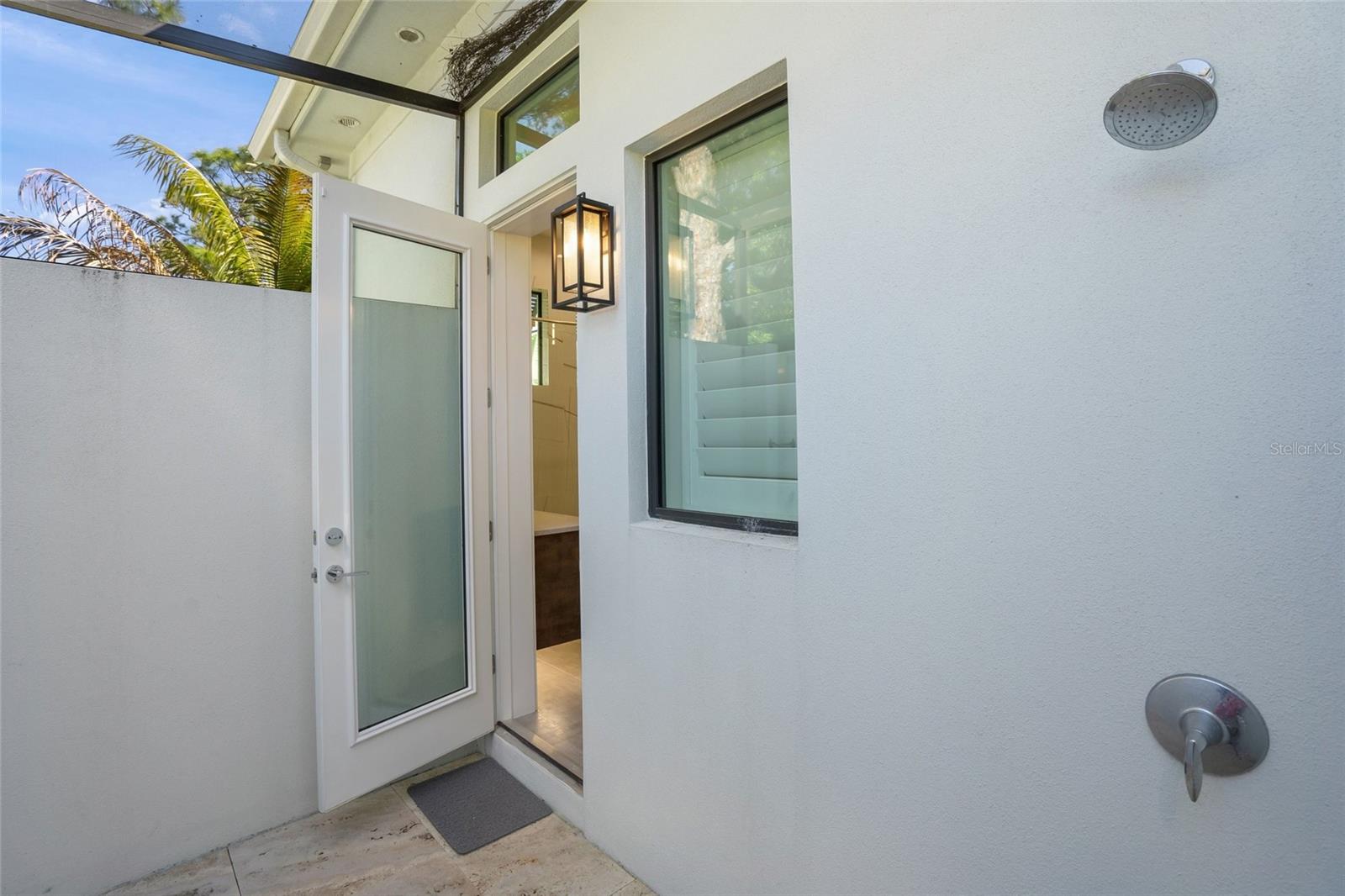 A4681620 Property Photo