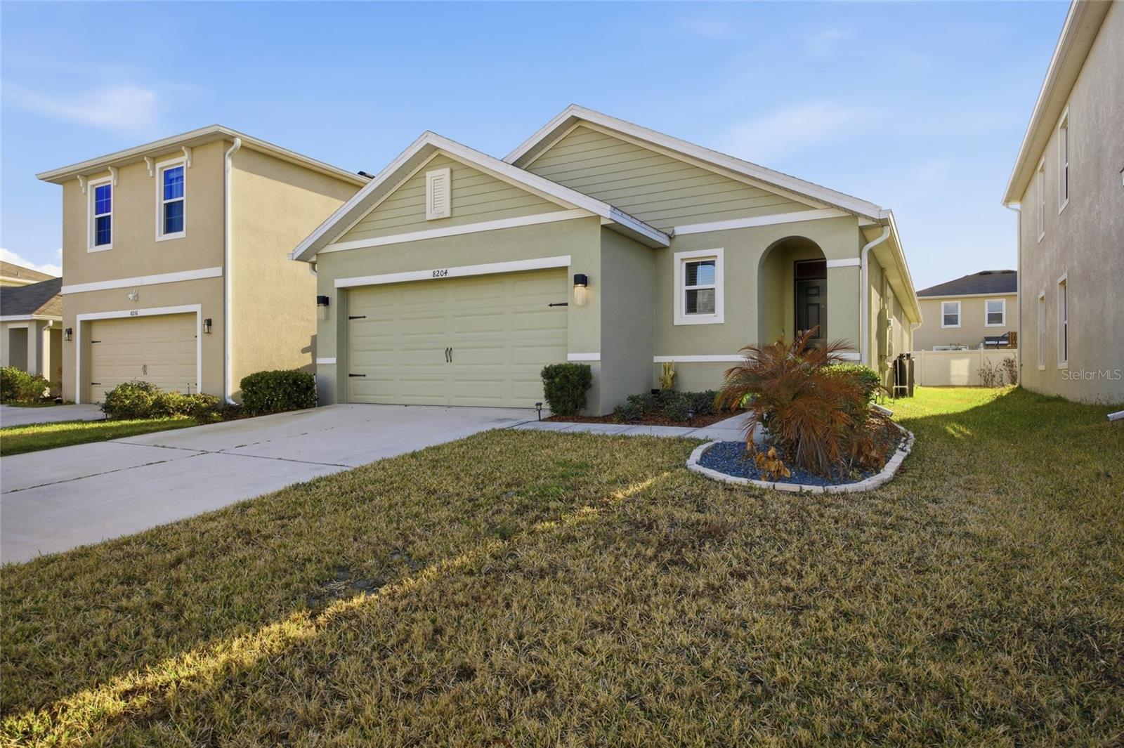 8204 PELICAN REED CIR, WESLEY CHAPEL, FL, 33545