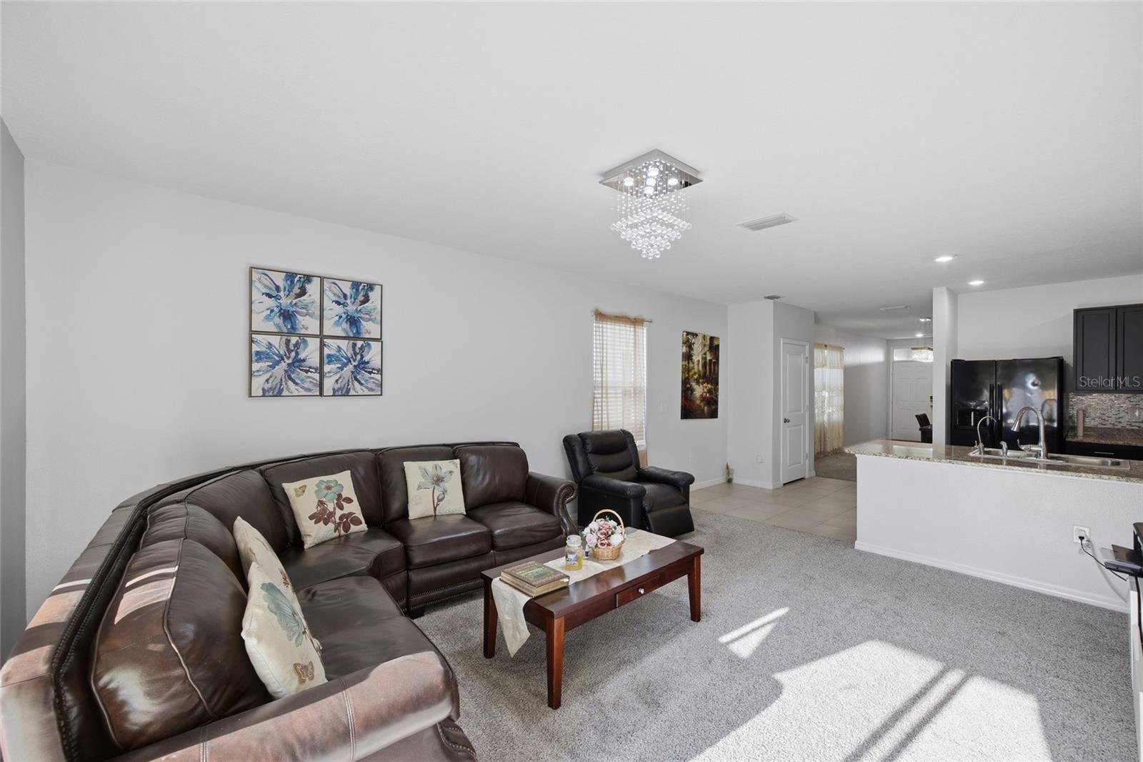 8204 PELICAN REED CIR, WESLEY CHAPEL, FL, 33545