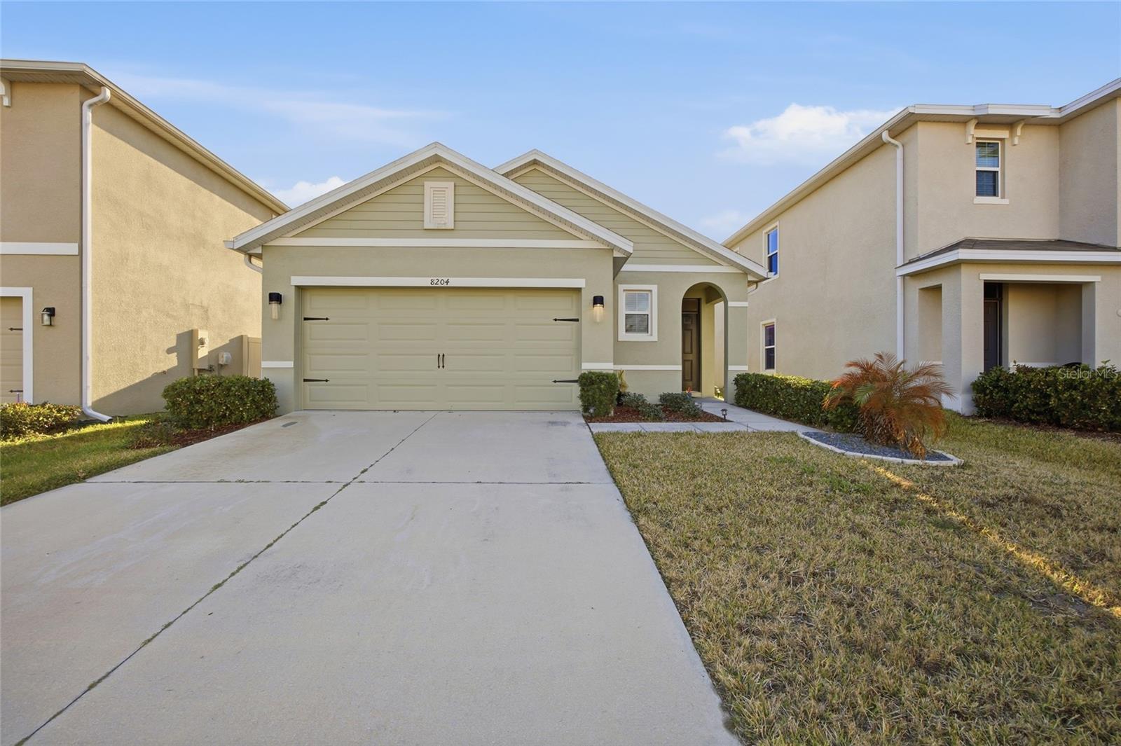 8204 PELICAN REED CIR, WESLEY CHAPEL, FL, 33545