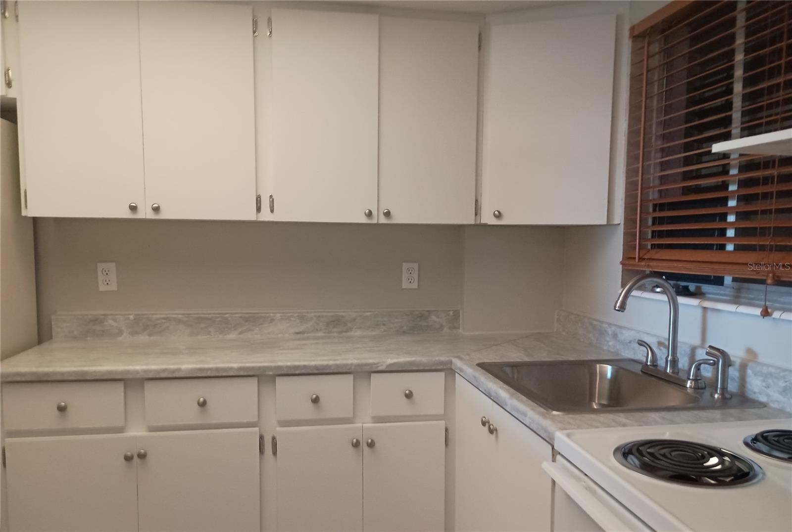 A4681686 Property Photo