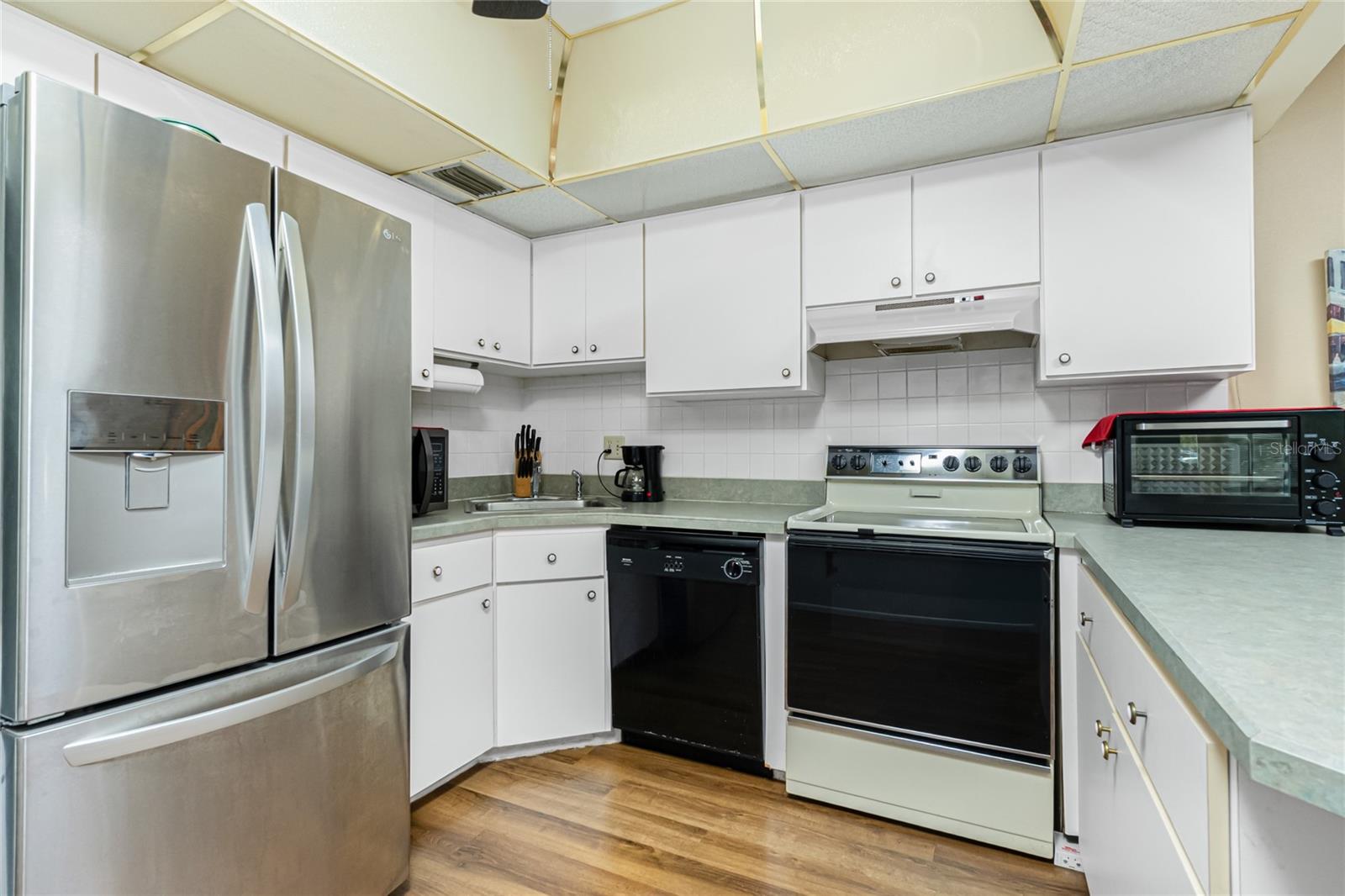 C7521640 Property Photo