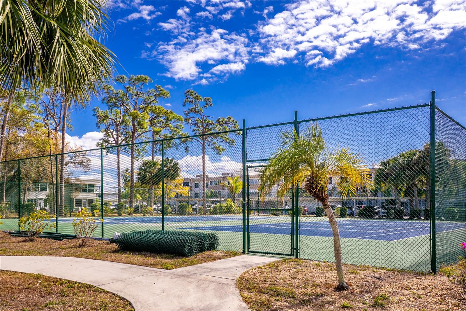 C7521640 Property Photo