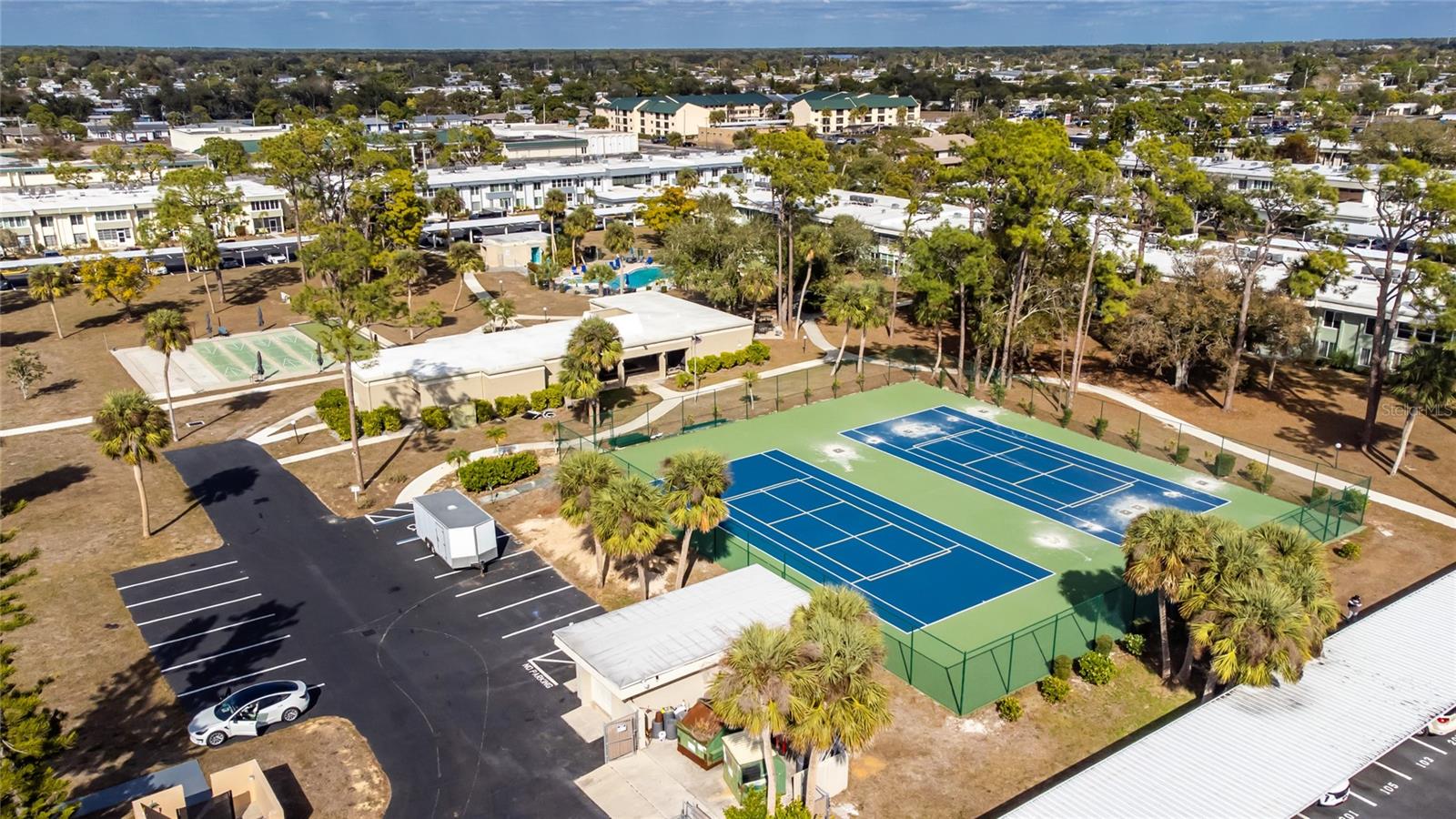 C7521640 Property Photo