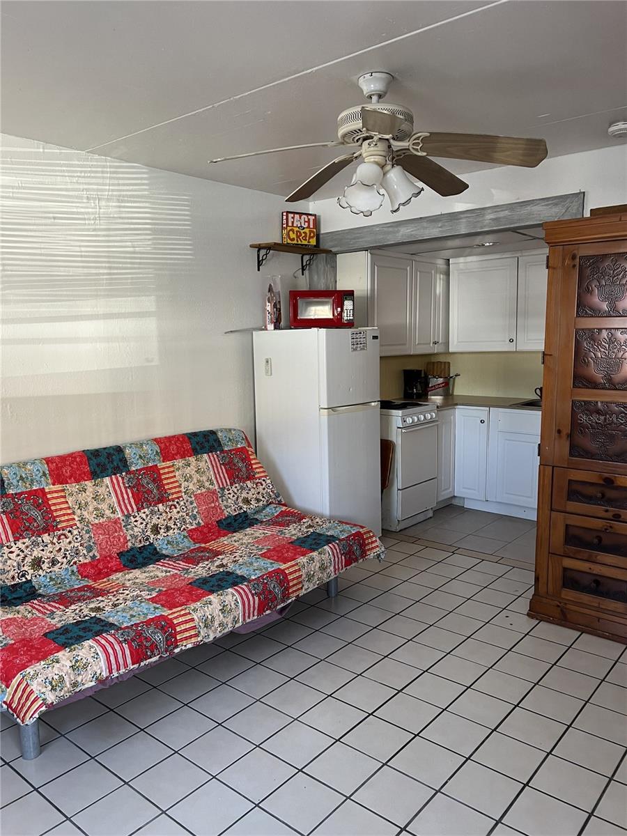 O6380693 Property Photo