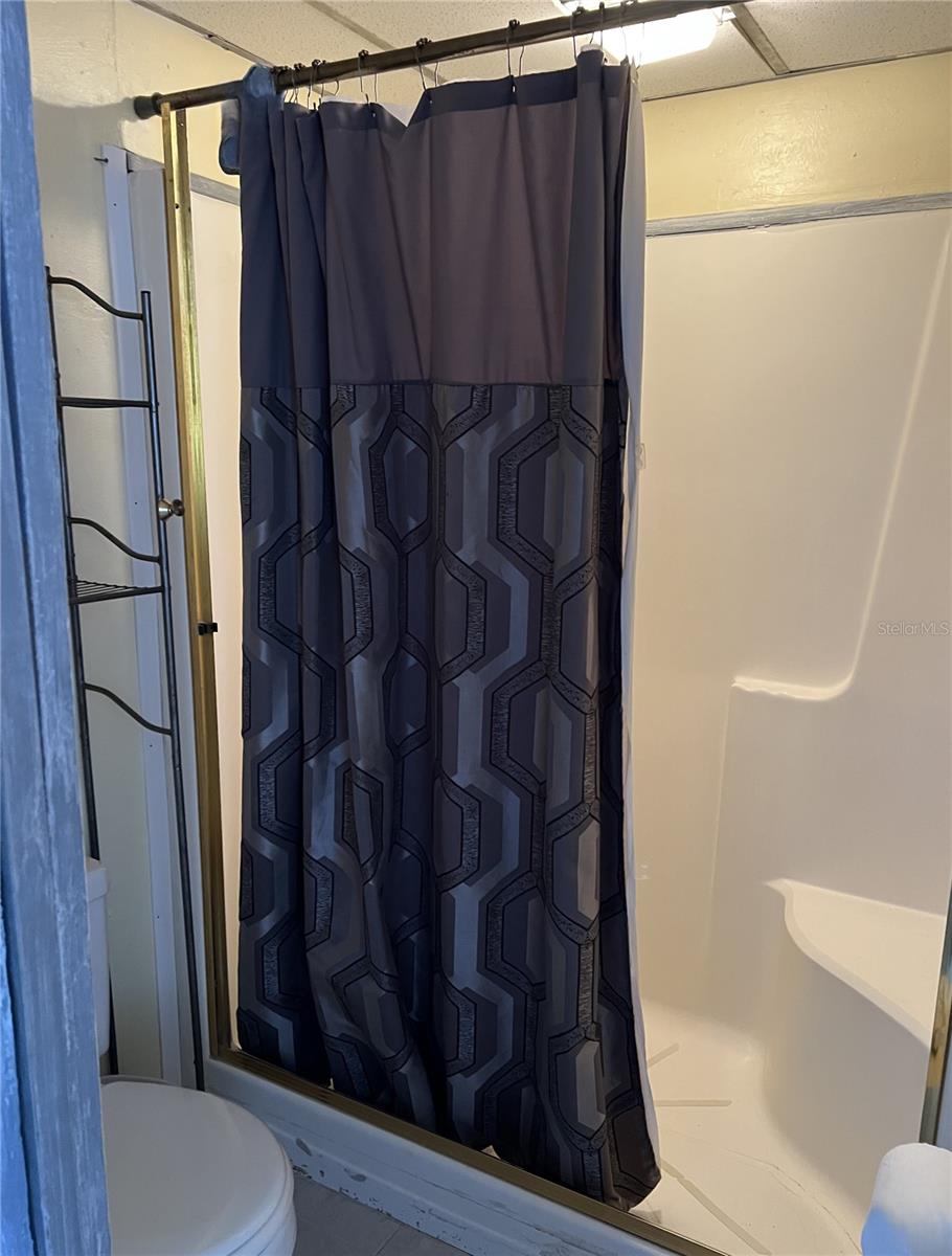 O6380693 Property Photo