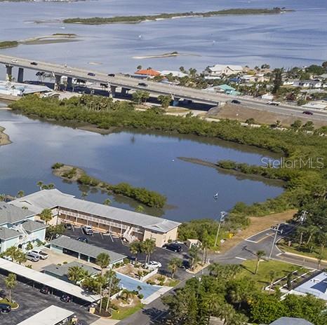 O6380693 Property Photo