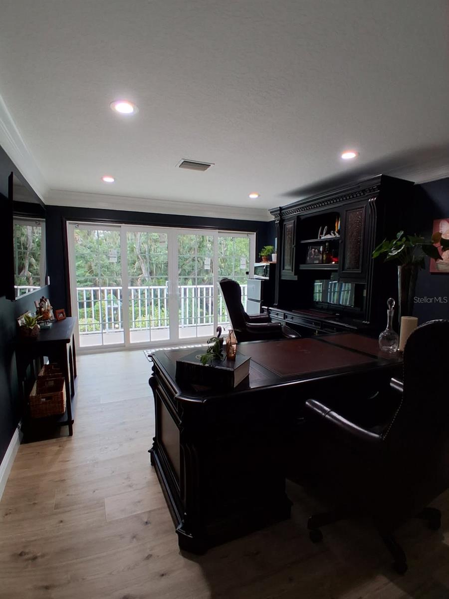 A4681698 Property Photo