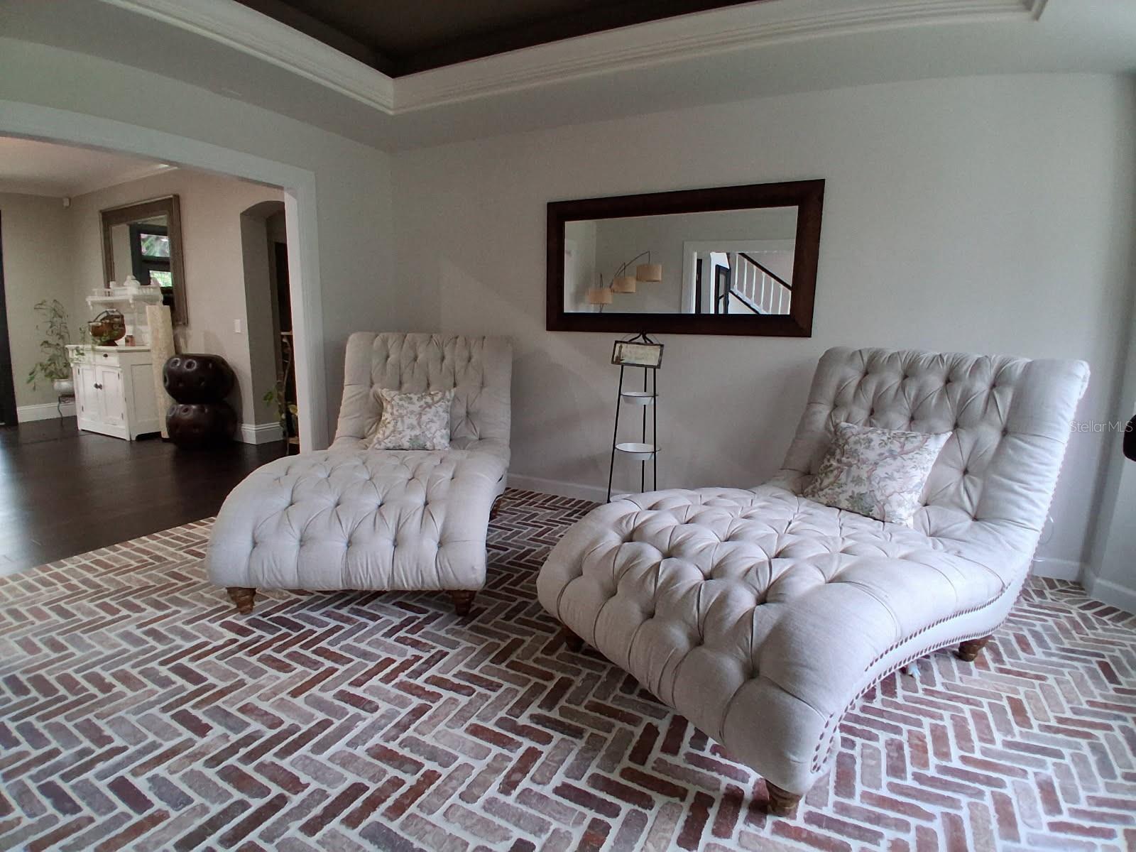 A4681698 Property Photo