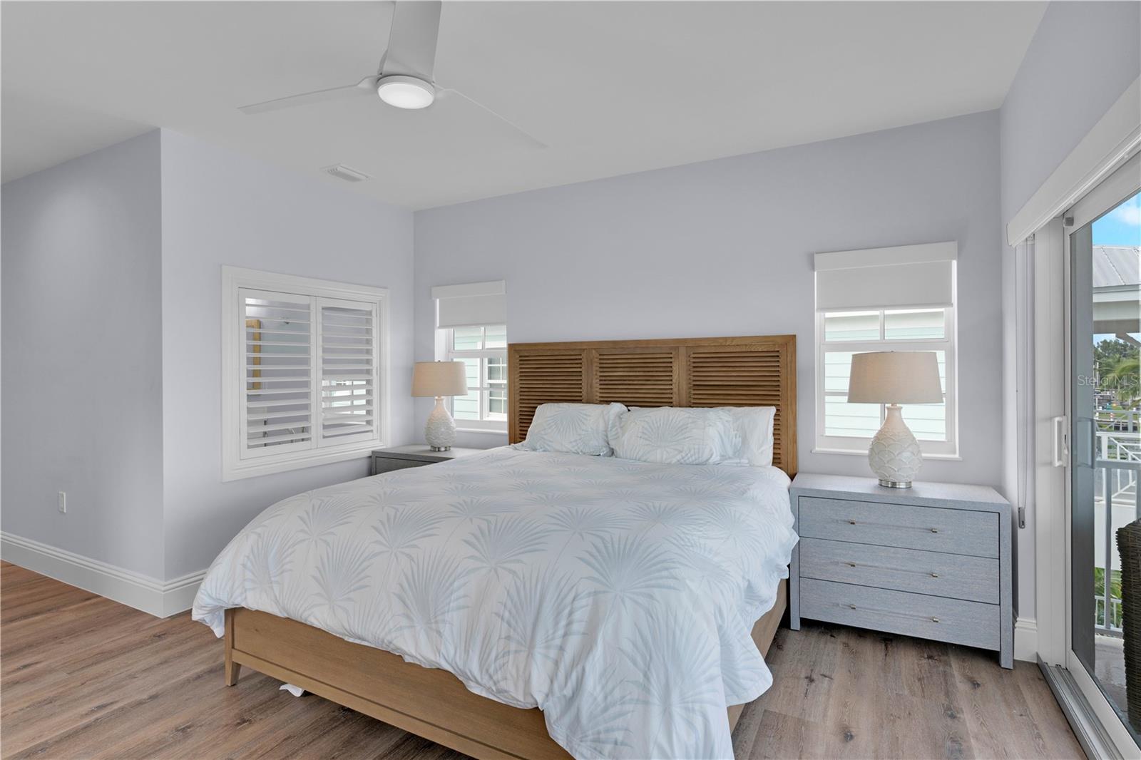 W7882829 Property Photo