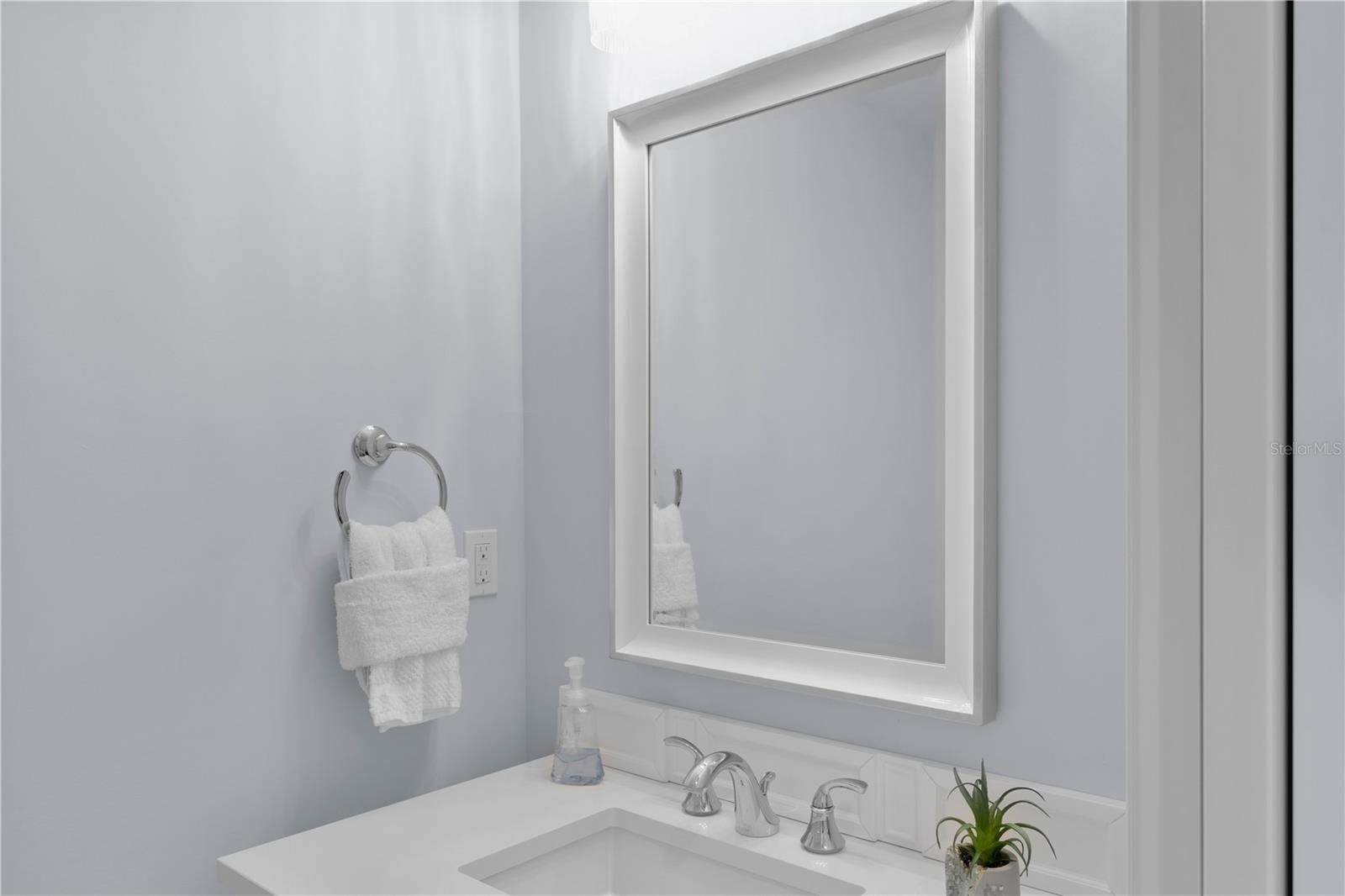 W7882829 Property Photo